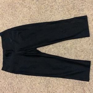 Women's Nike dry fit capris